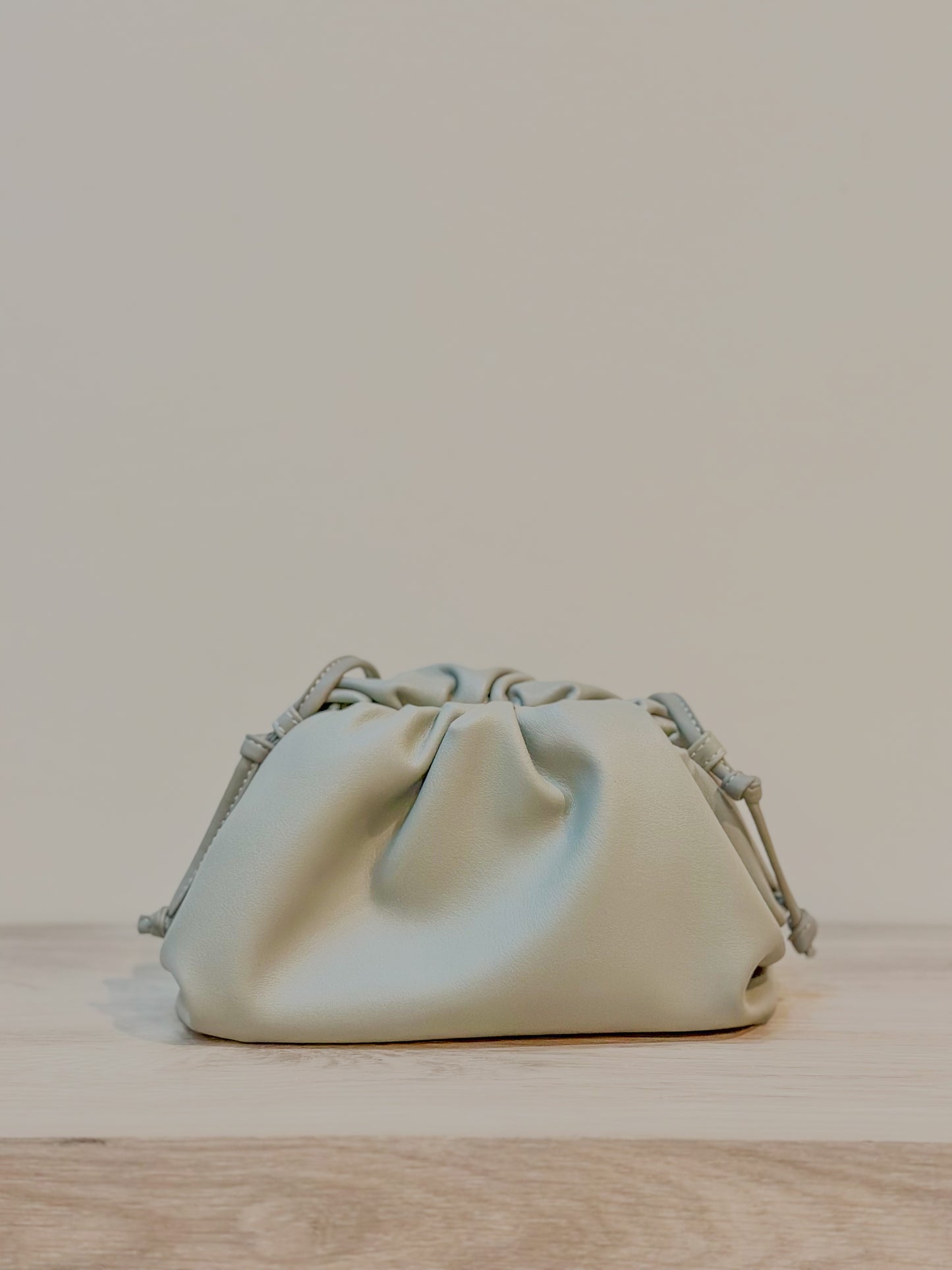 Pouch Bag S Light Grey